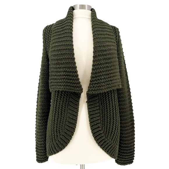 Lou & Grey Sweaters - LOU & GREY Olive Green Knit Cardigan M